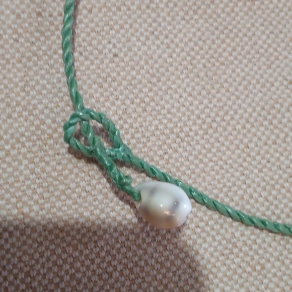 Seashell and Braided Rope 9 1/2" Necklace Vintage - Picture 3 of 5